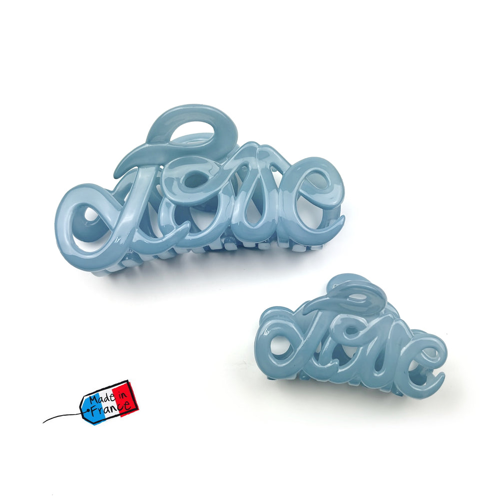 Petite pince cheveux "Love" Made in France 5.5cm en acétate de celluloïd bleu moyen
