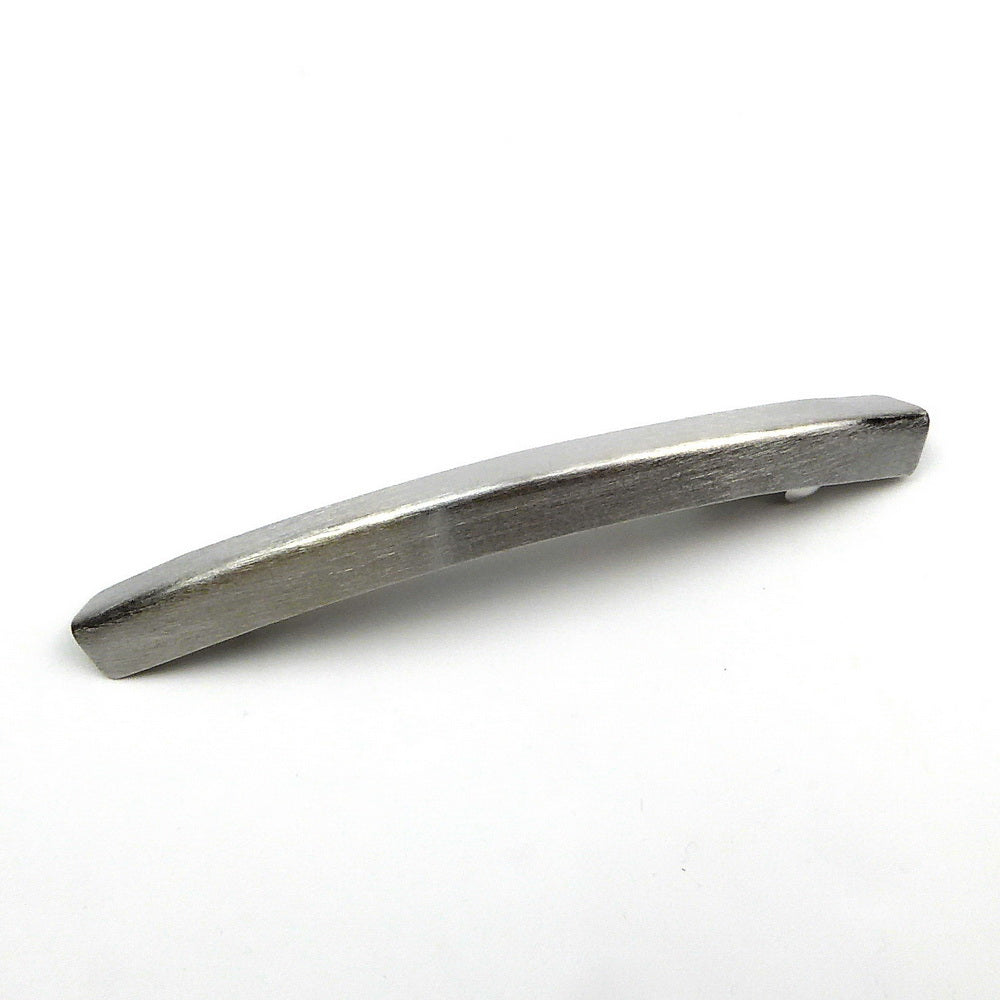 Grande barrette cheveux en métal brossé argenté