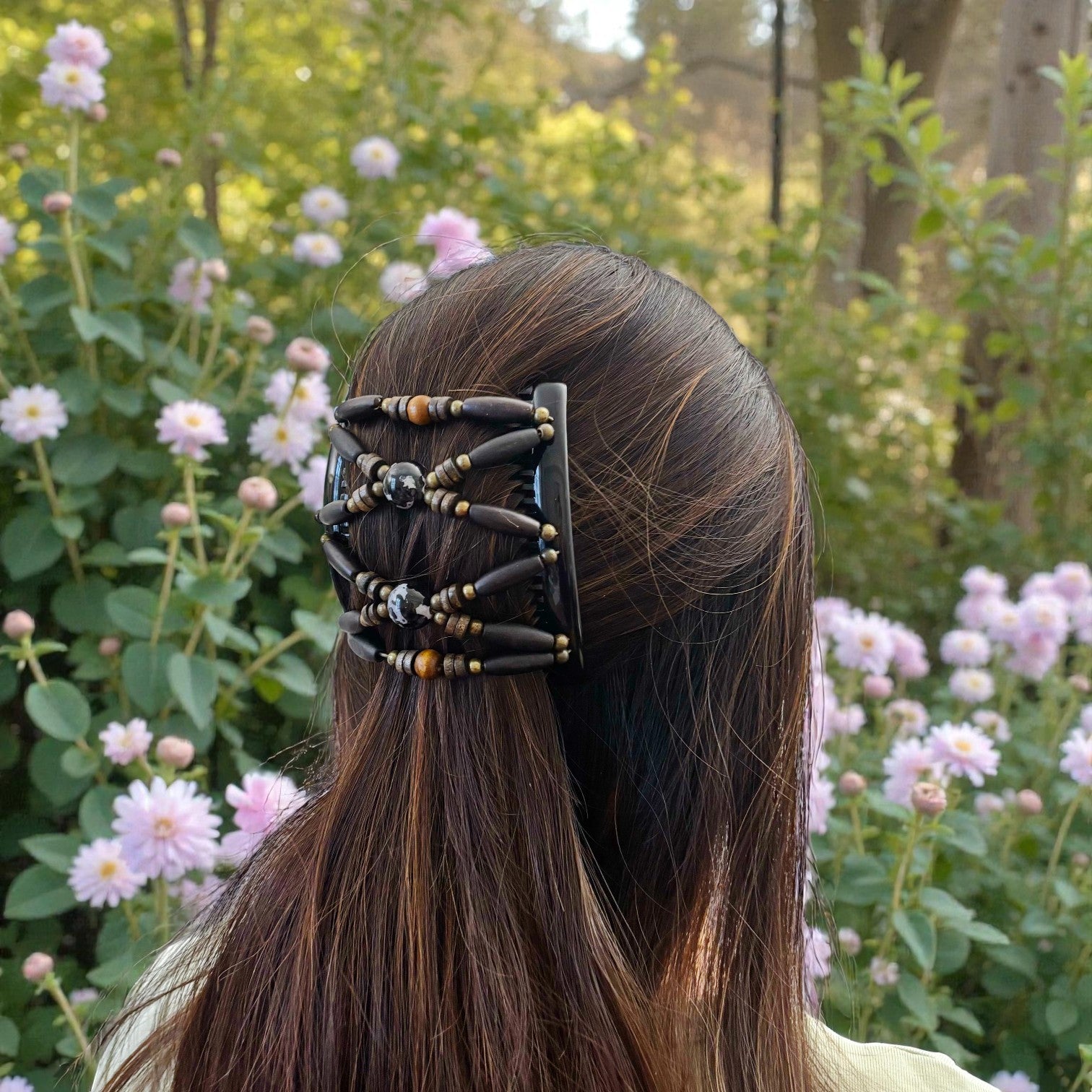 Peigne double cheveux - accessoire chignon en perles de bois noir