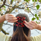 Peigne double cheveux - accessoire chignon en perles de bois rouge