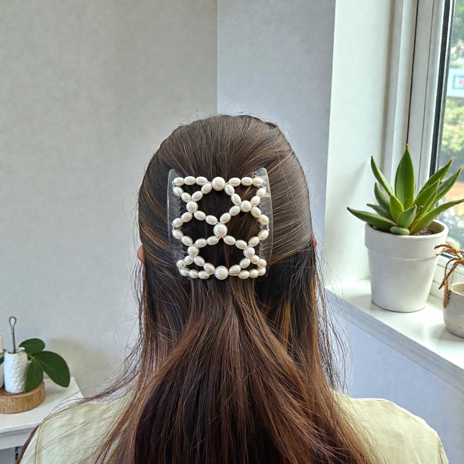 Double peigne cheveux élastique pour chignon – Perles nacrées made in France