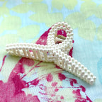 Pince crabe à cheveux nœud et double rang perles 11 cm