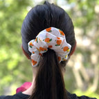 Gros chouchou satiné orange 13 cm, accessoire cheveux