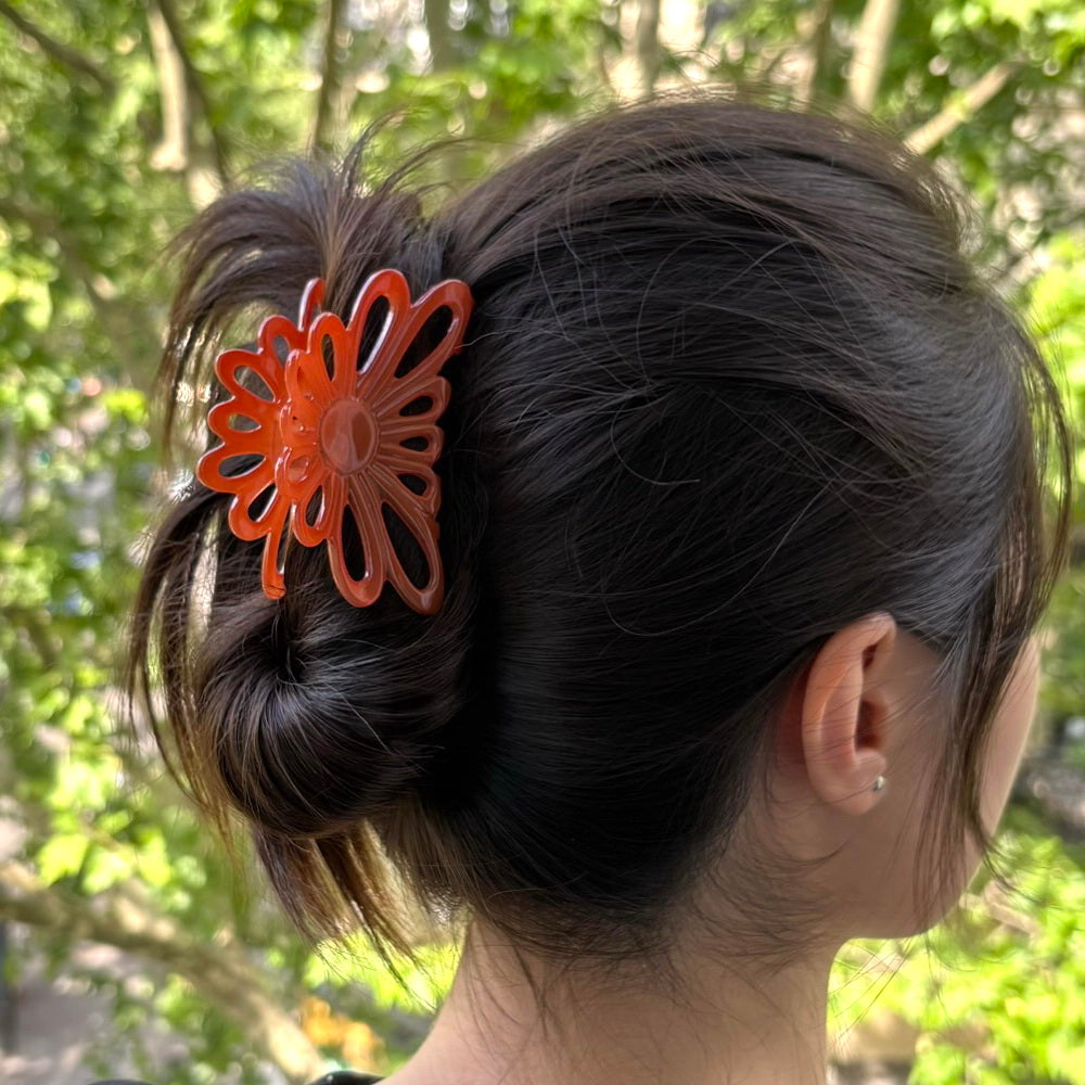 Pince à cheveux fleur 8cm Saumon – Accessoire cheveux Made in France 