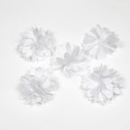 Lot de 5 petites fleurs en tissu satiné 4.5 cm cousues à la main - blanc