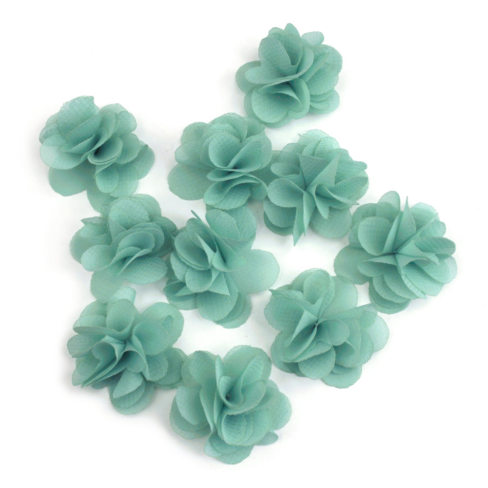 Lot de 10 petites fleurs en tissu voile 30mm cousues à la main - bleu cyan 